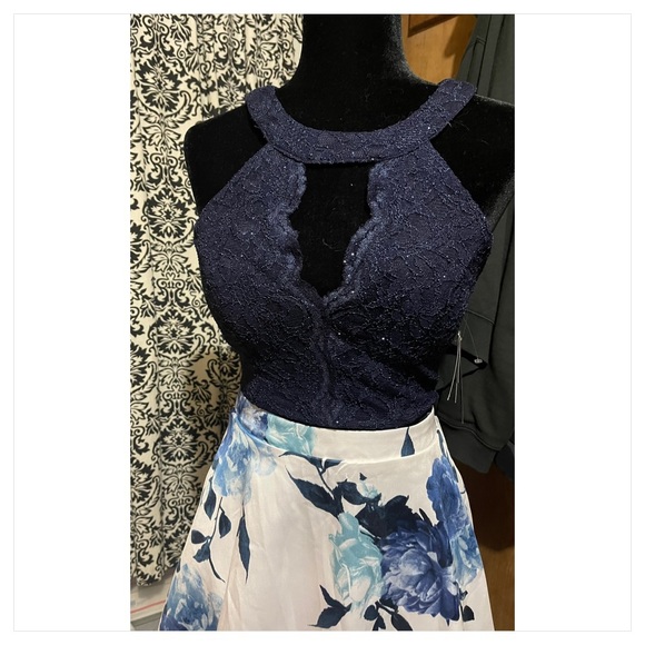 City Studio Navy Floral Two Piece Gown NWT 3 - Picture 8 of 16